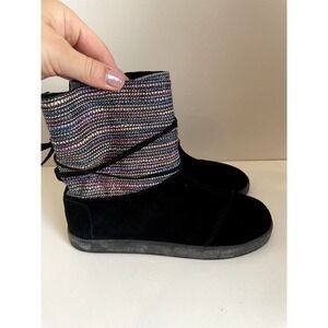 TOMS Boots Shoes size 5